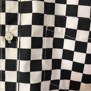 Vans Shirts - Vans checkerboard short sleeve button down shirt Vans Shirts - Vans checkerboard short sleeve button down shirt
